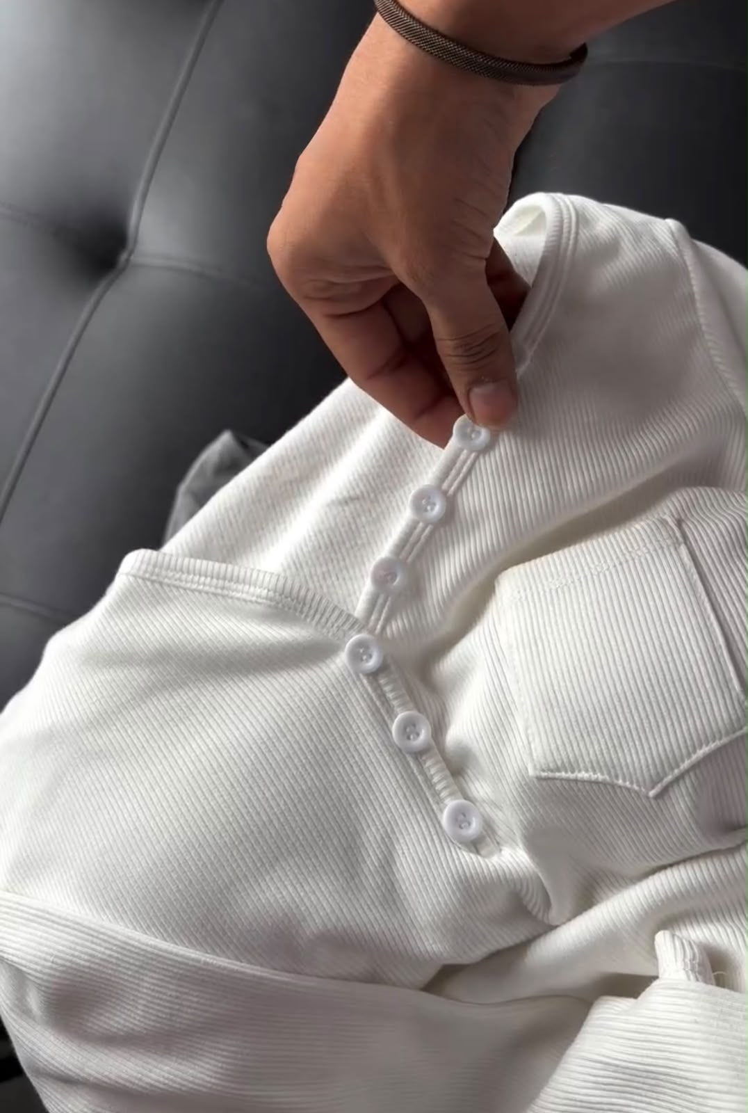 Classic V-neck tops