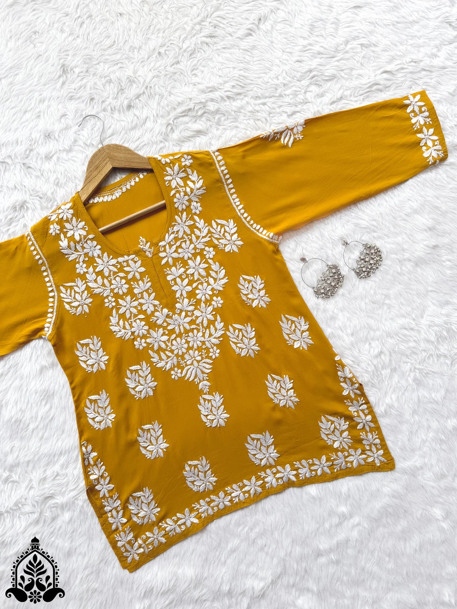 Tina Chikankari Modal Kurti
